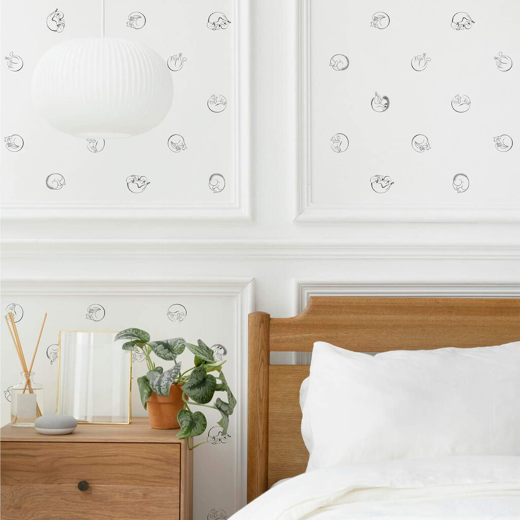 Small circles on white — interior 2