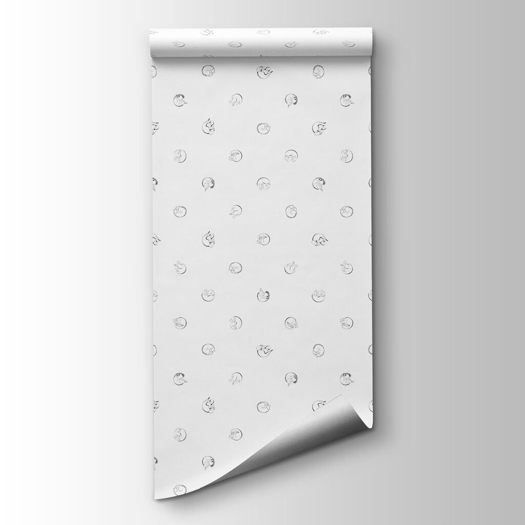 Small circles on white — product view