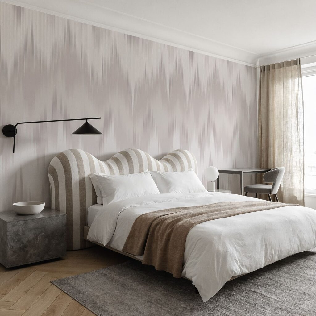 Watercolour Zigzags — interior 1