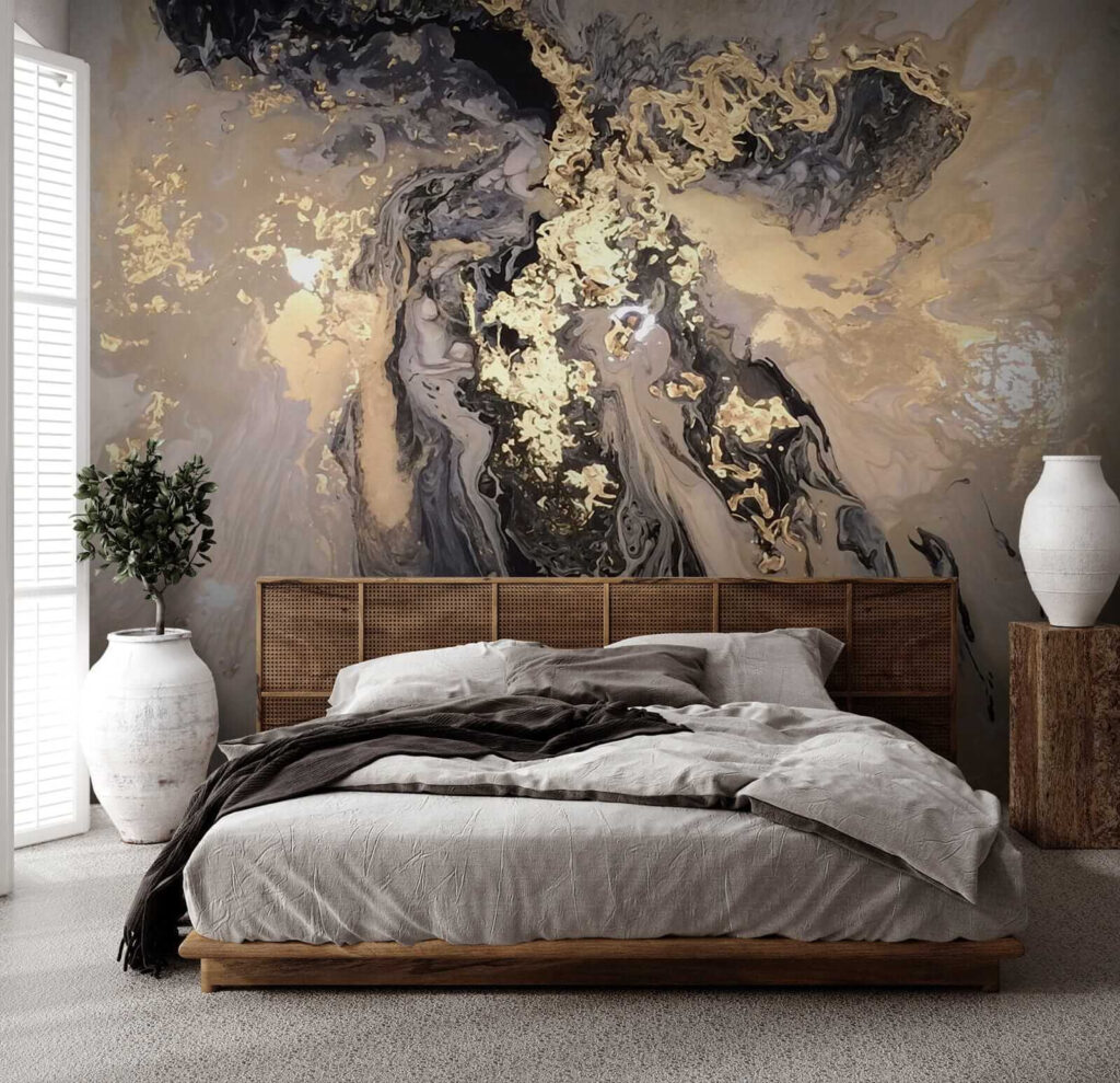 Dark paint, gold splashes — interior 3