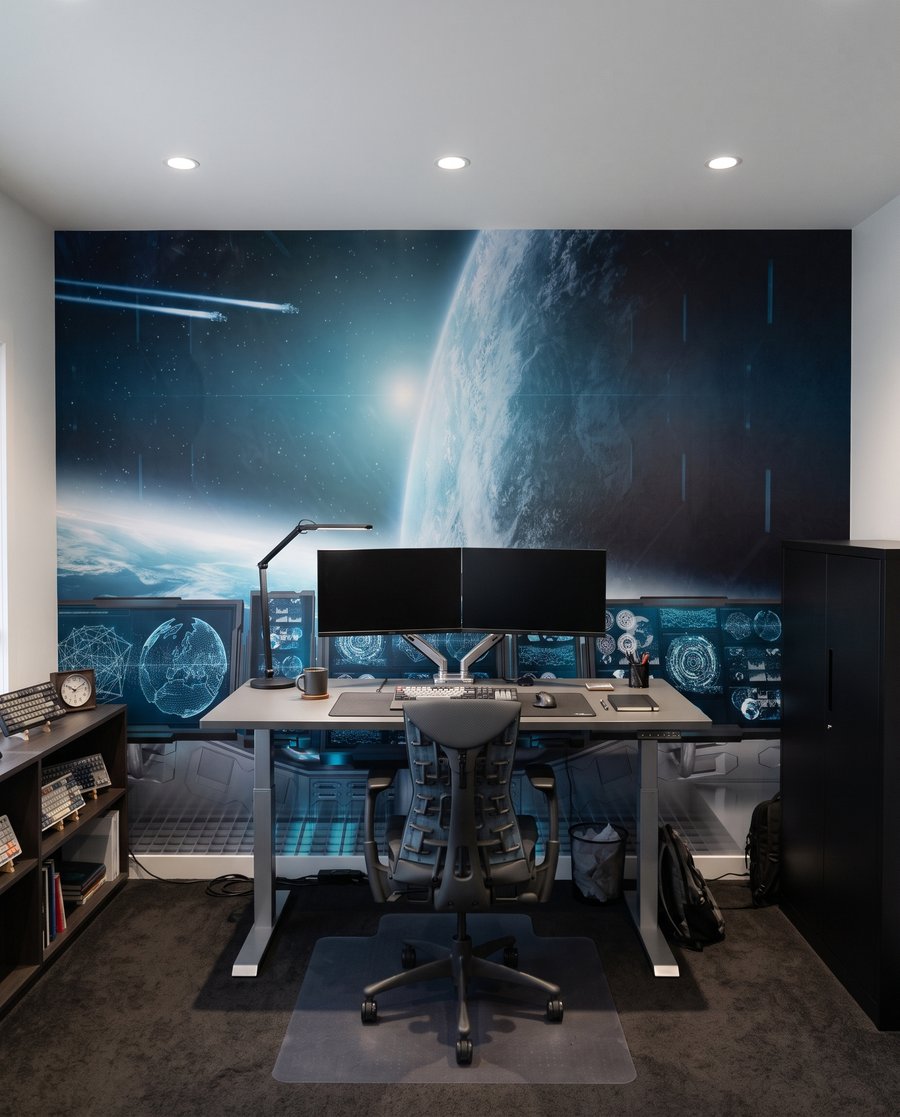 View From the Spaceship — interior 4