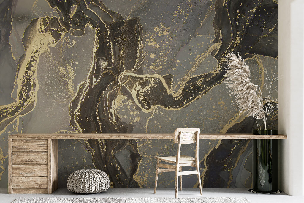 Dark streams, gold veins — interior 5