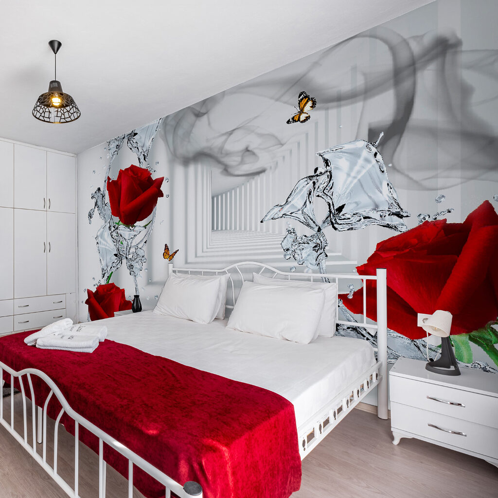 Red roses with depth — interior 10