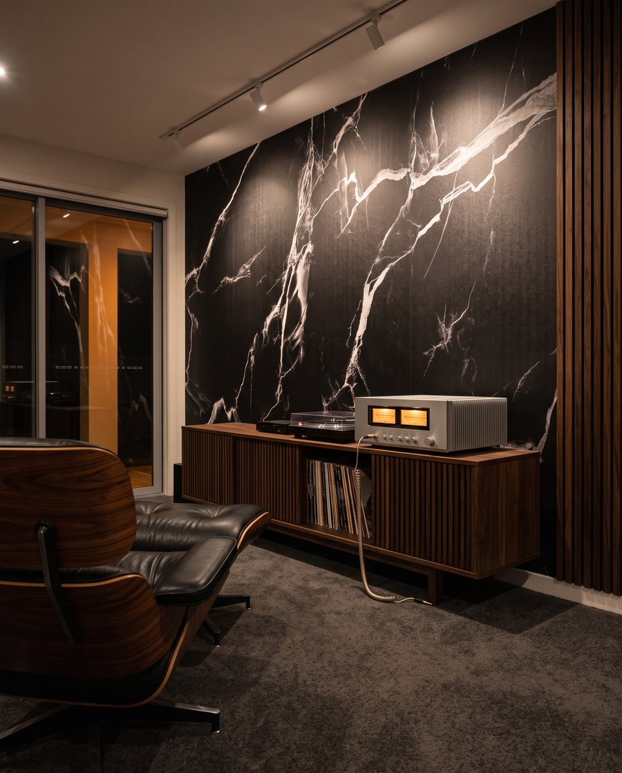 Marble Branching — interior 1