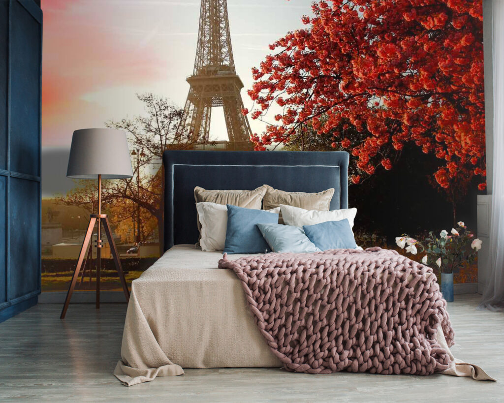 Eiffel Tower in autumn — interior 2