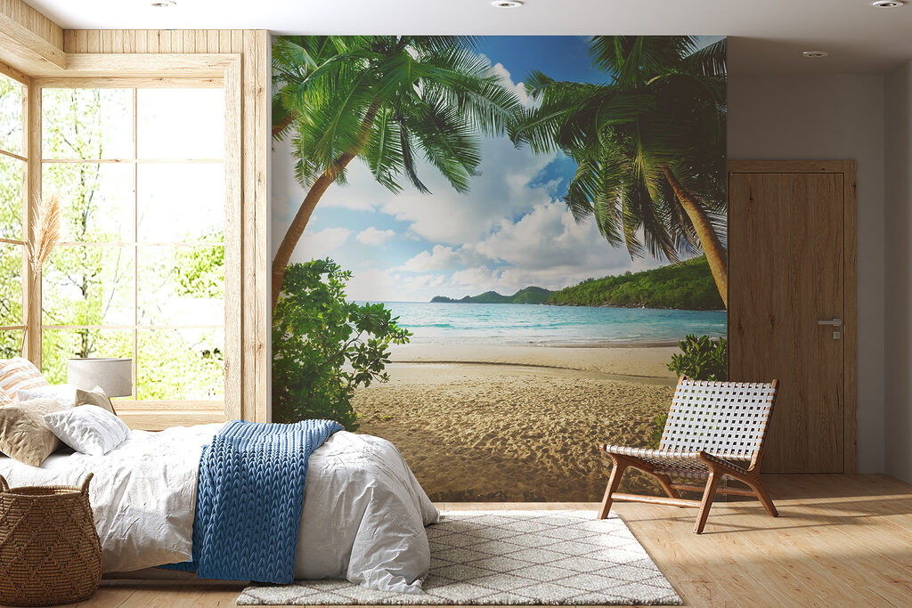 Between the Palms — interior 11