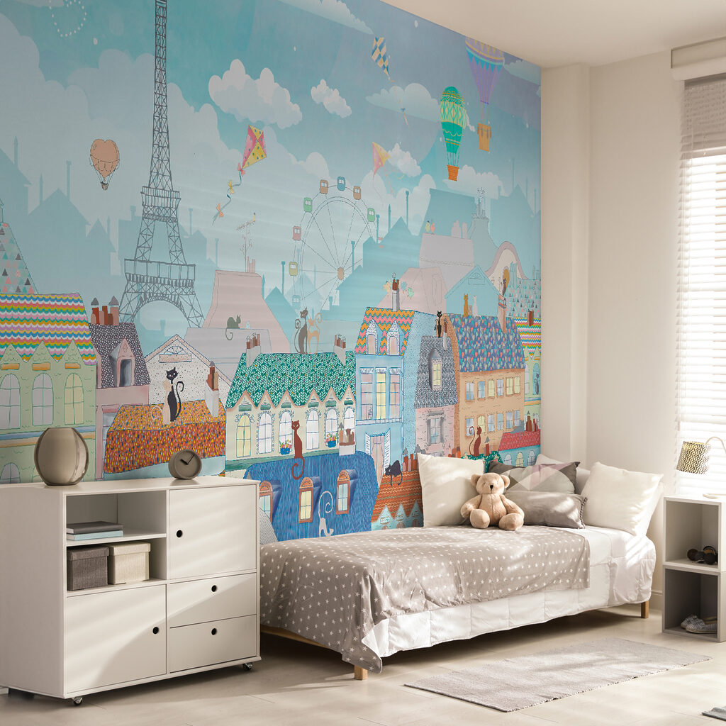 Paris under balloons — interior 2