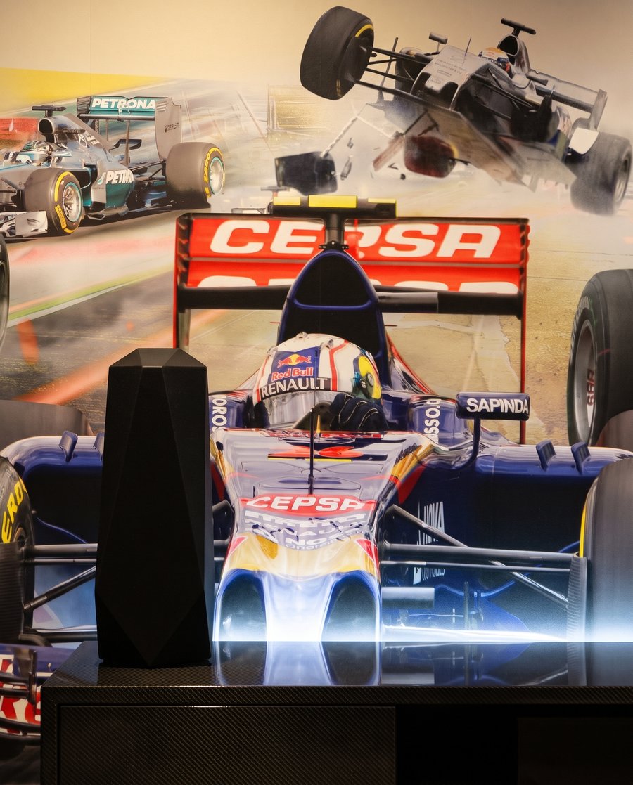 Race Night — detail