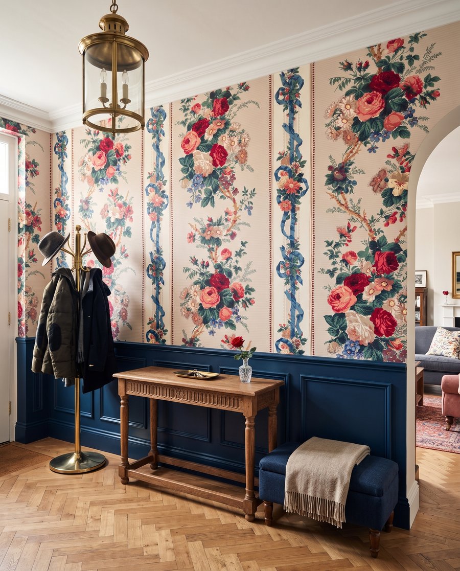 Vintage Rose Stripes — interior 5