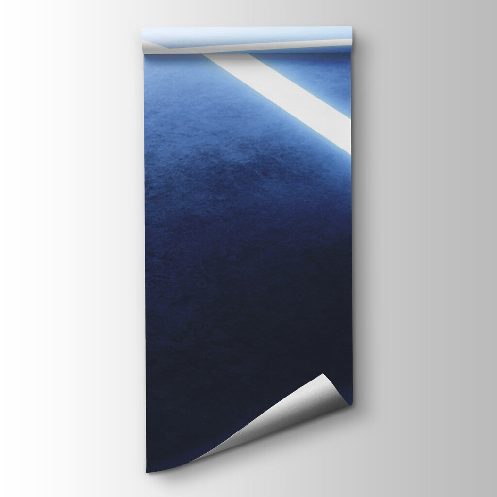 Ball between light lines — product view