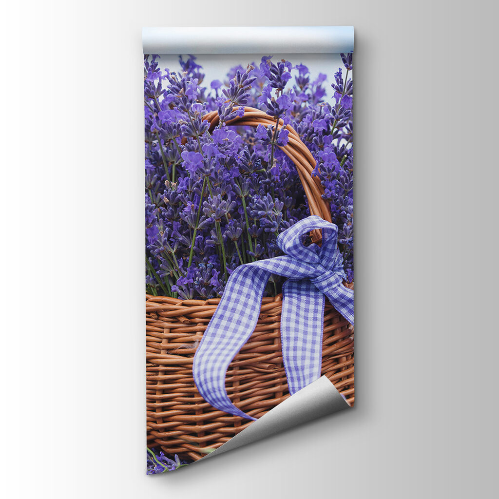 Lavender in wicker basket — product view