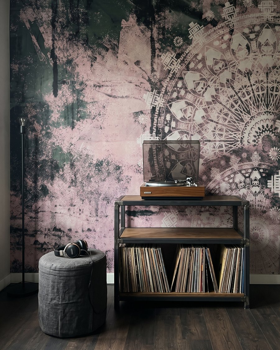 Lace and Patina — interior 4