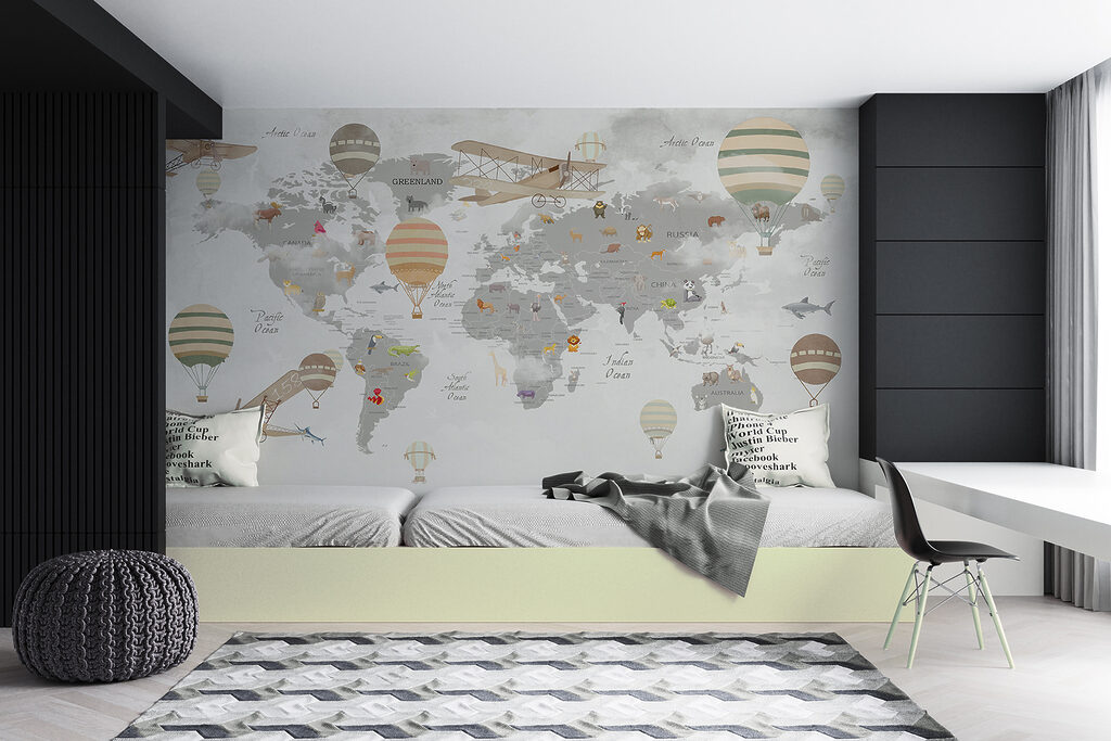 World map and balloons — interior 6