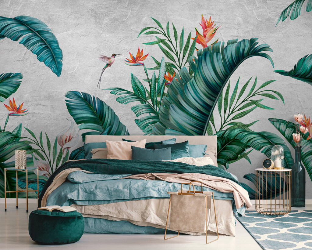 Green leaves, small blooms — interior 2