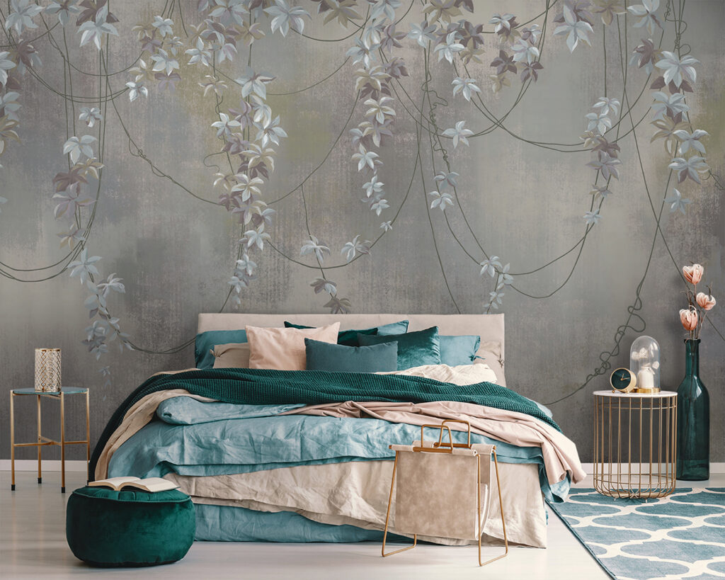 Flower garlands on grey — interior 3