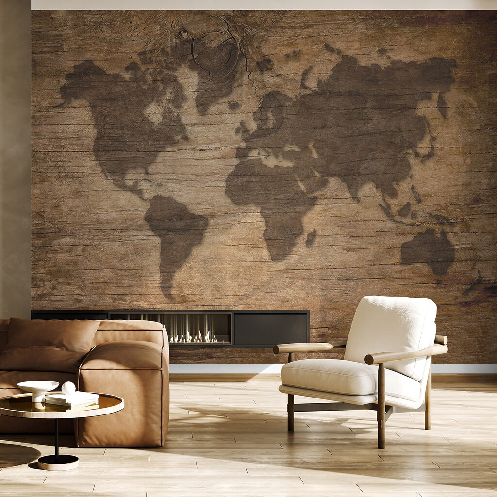 World map on planks — interior 3