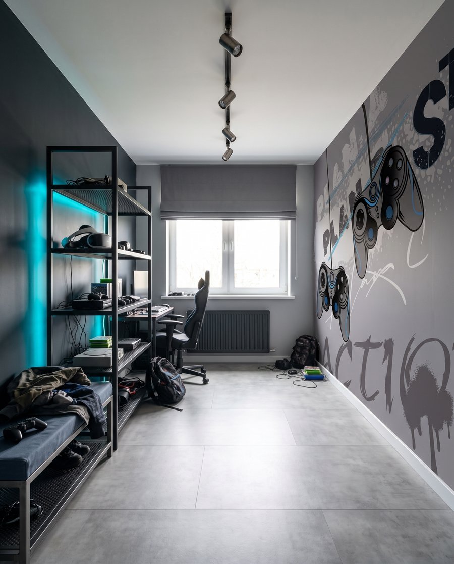 Controller Club — interior 5