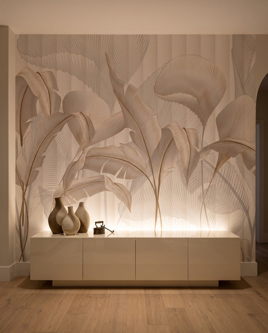 Lily Contours — interior 5