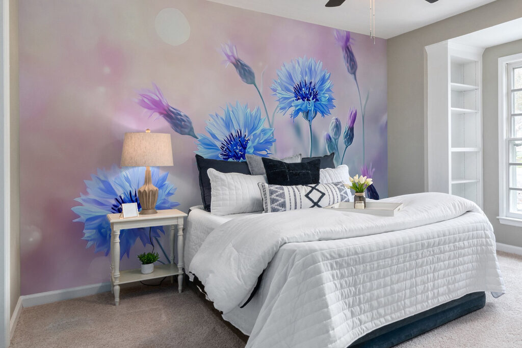 Cornflowers in pink light — interior 1