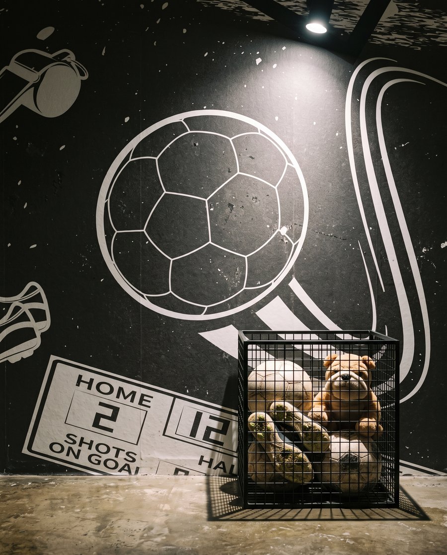 Football Sketchbook — interior 9