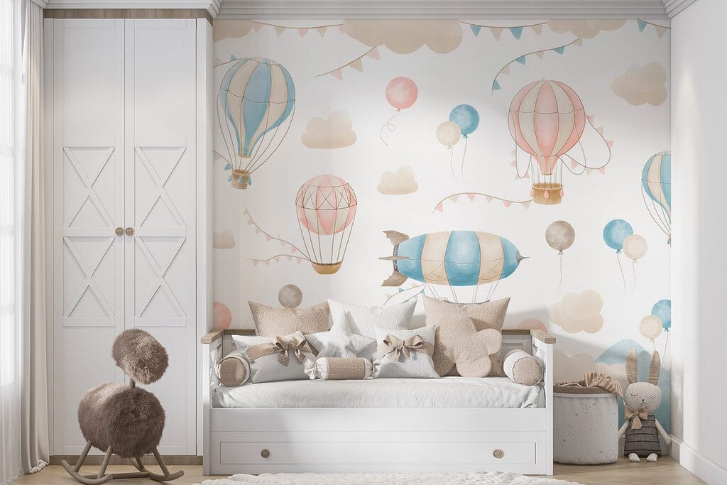 Balloons above the peaks — interior 3